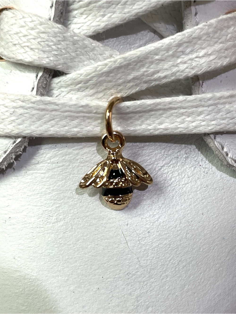 2 Bee Shoe Charms 🐝🐝